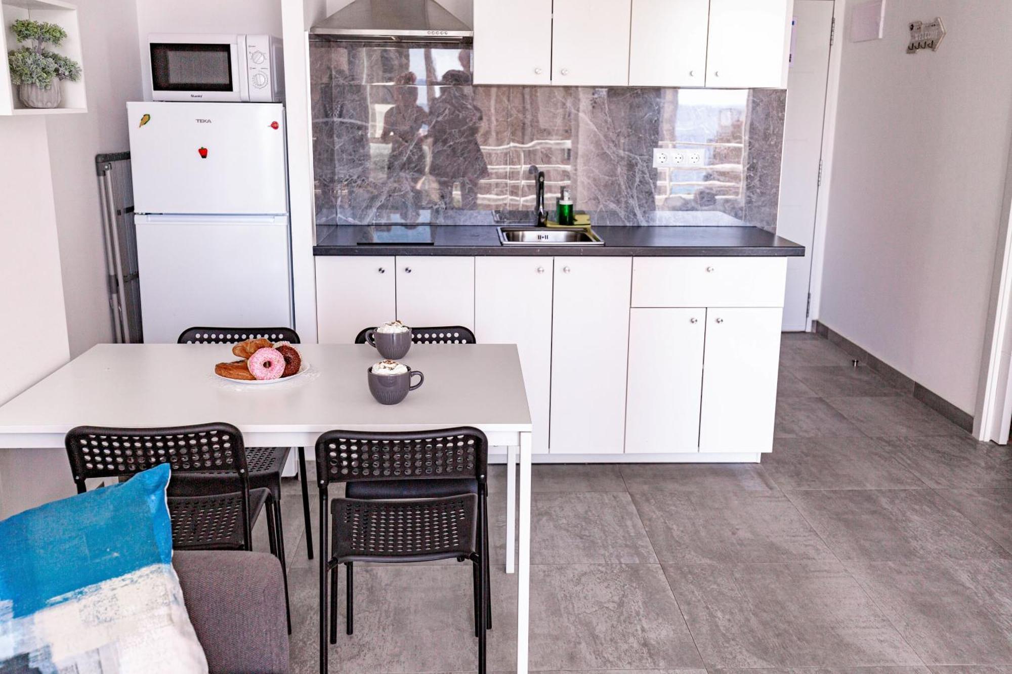Holiday Apts Provima Mallorca Бенидорм Экстерьер фото